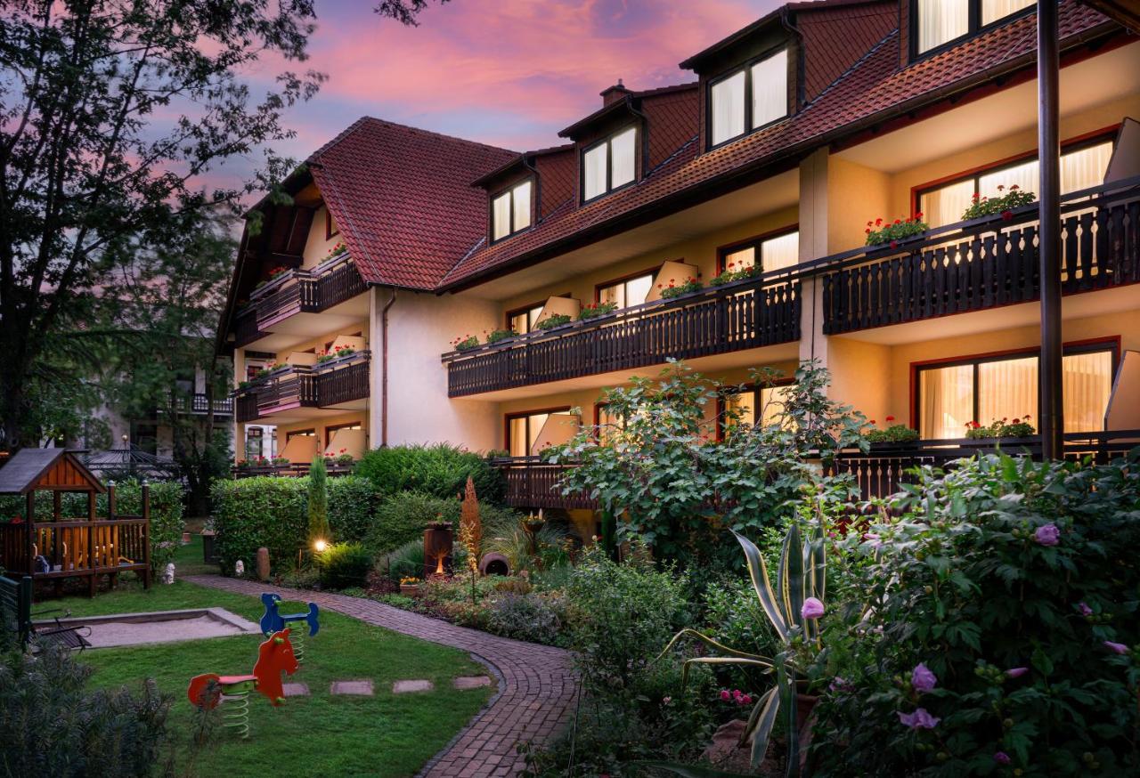 Hotel-Residenz Immenhof Maikammer Exterior photo